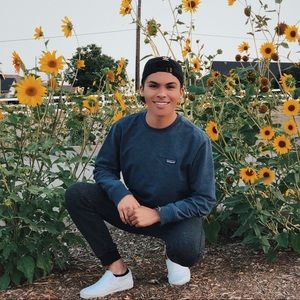 Meet your Posher, Edgar